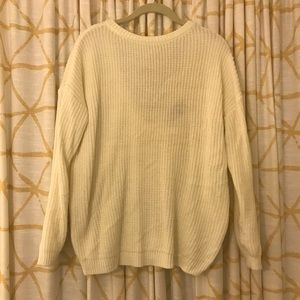 LuLu’s Low Back Cream Sweater. Size Small